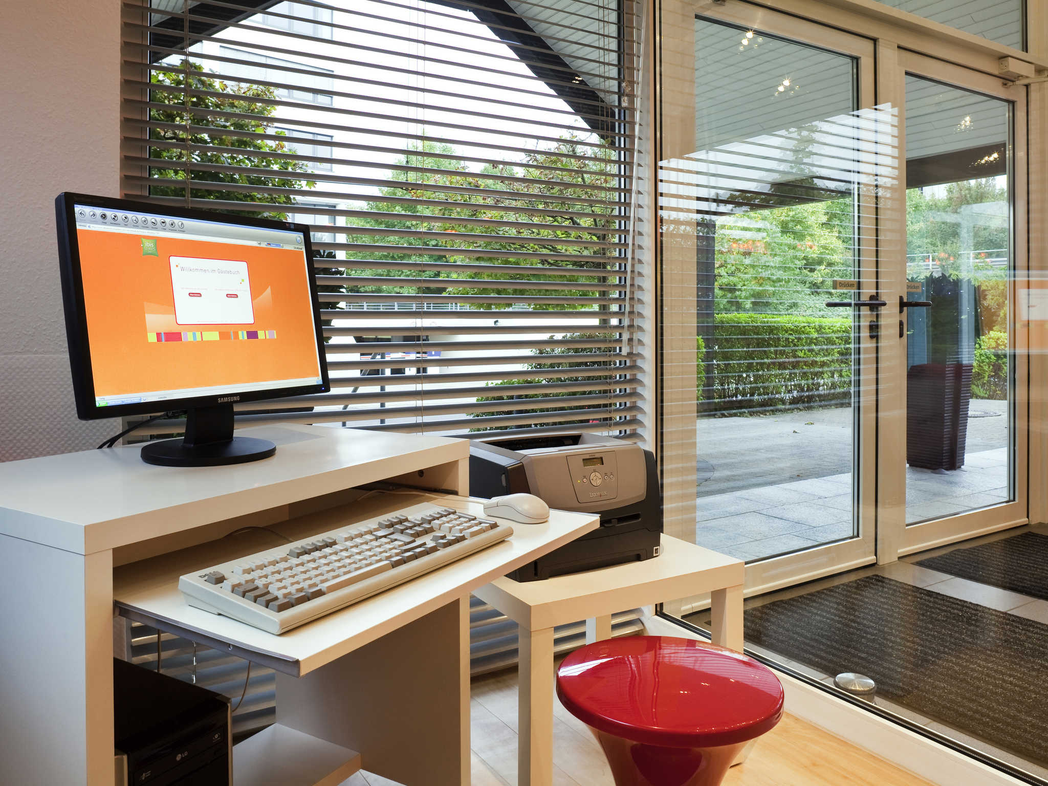 Foto - ibis Styles Duesseldorf-Neuss