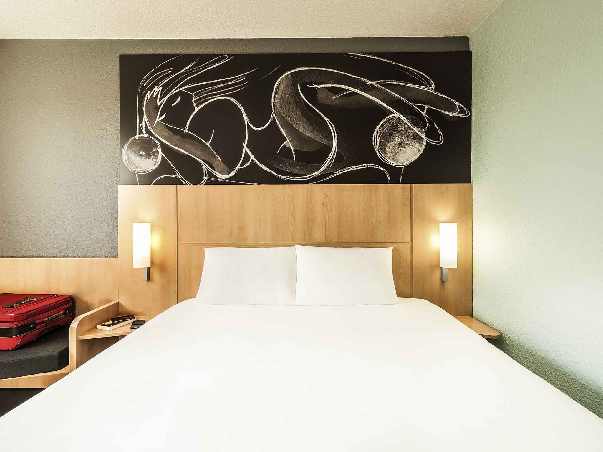 Hotel In CHATELLERAULT Ibis Chtellerault