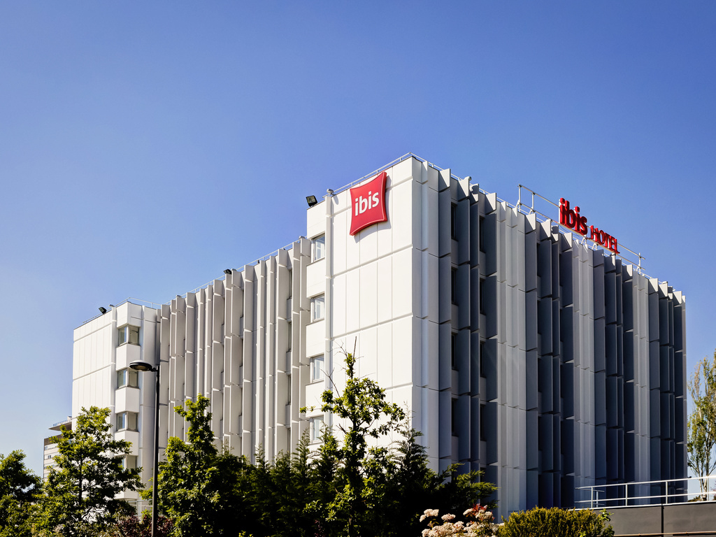 ibis Lyon Est Bron - Image 2