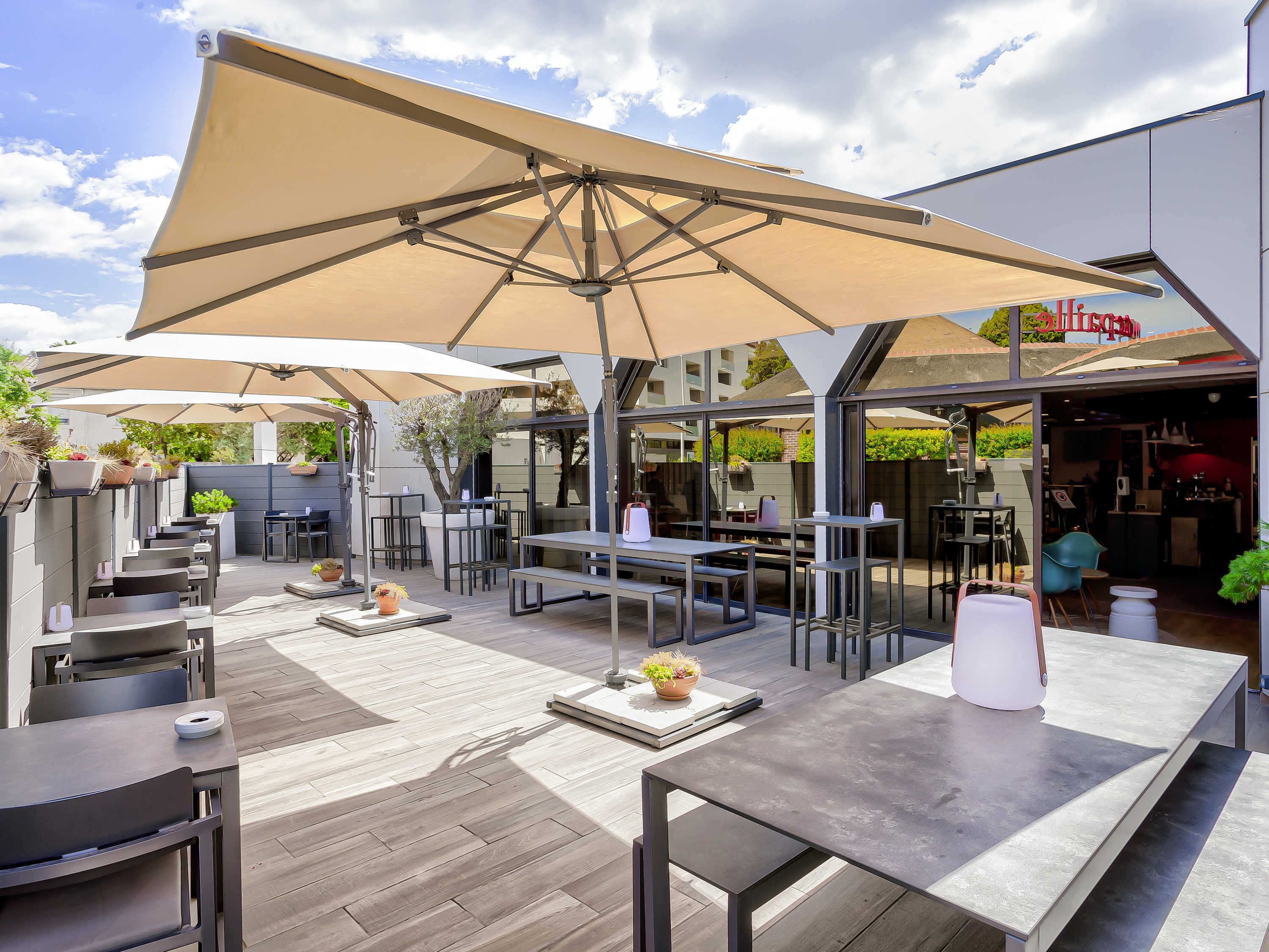 宜必思蒙彼利埃南部酒店