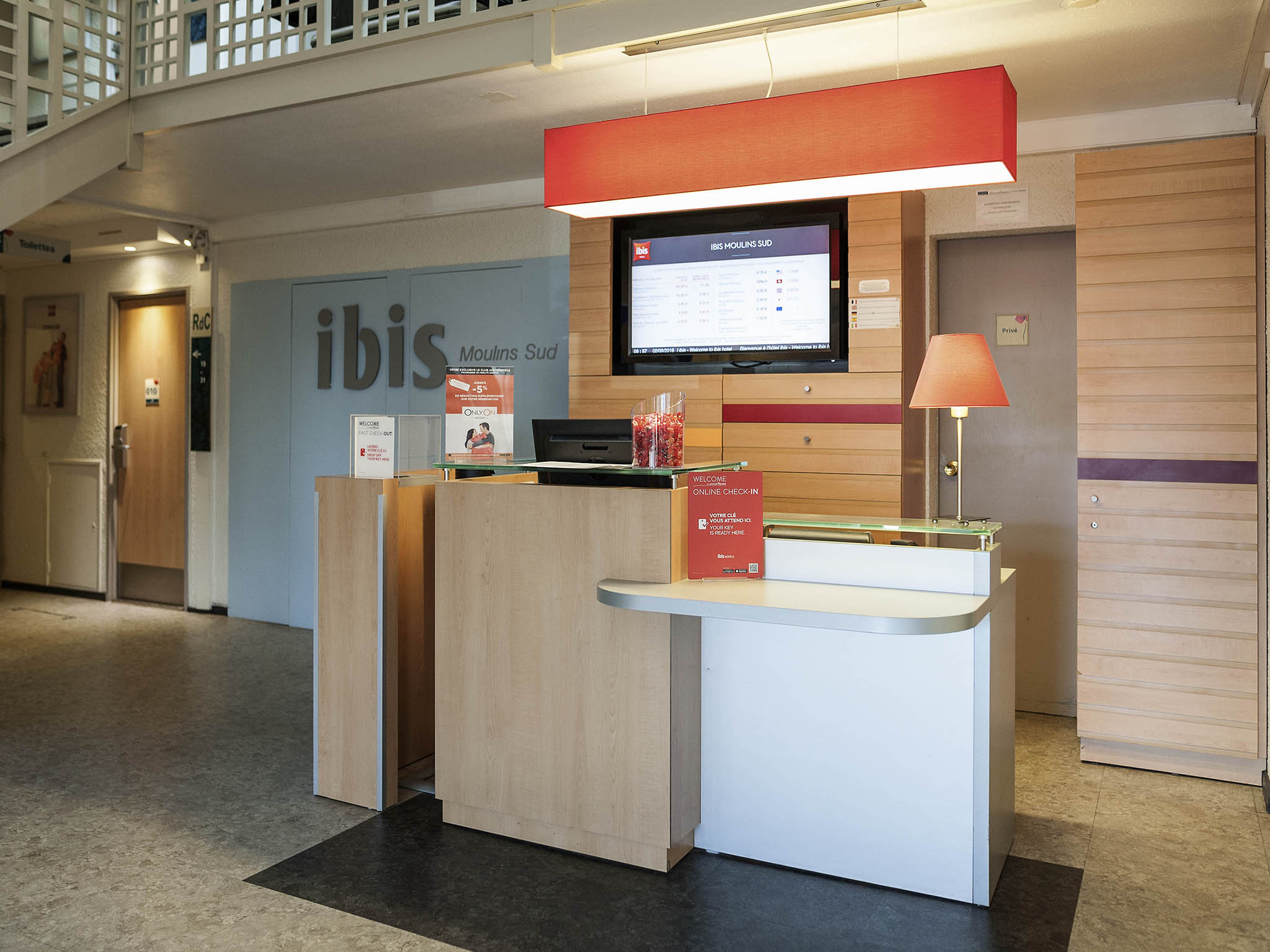 Photo - ibis Moulins