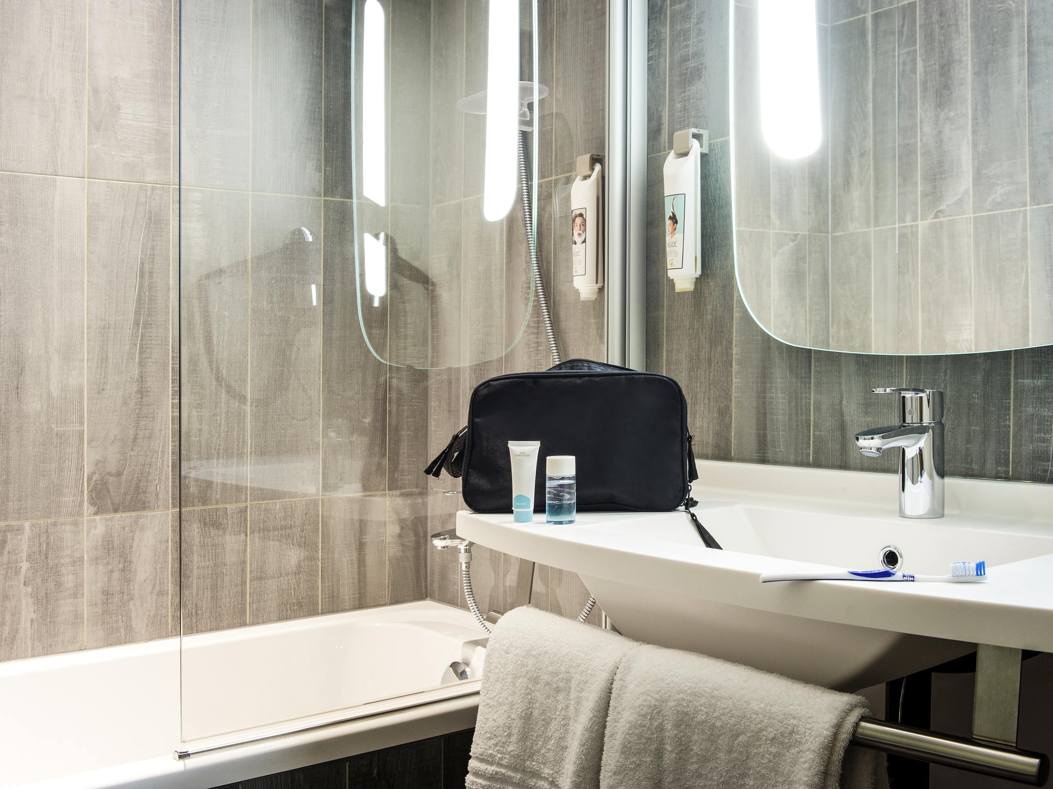 Photo - ibis Moulins