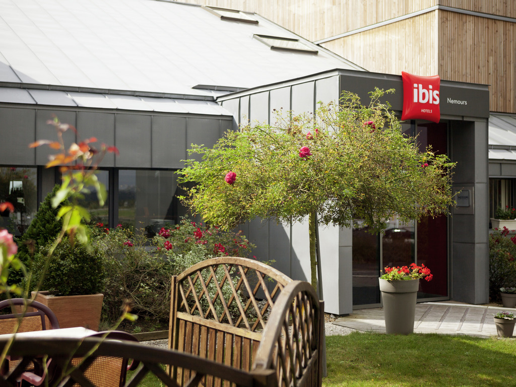 ibis Nemours - Image 3