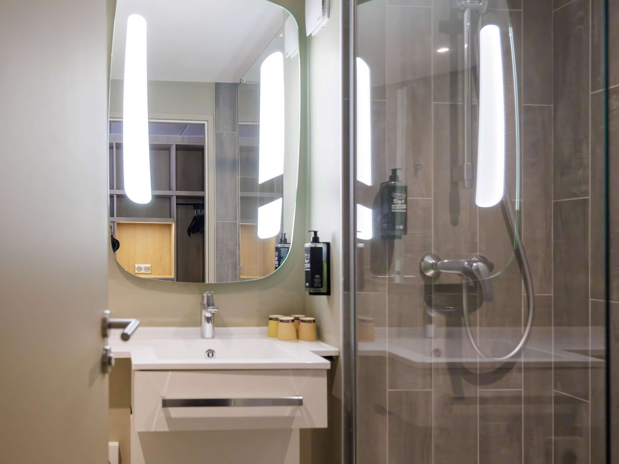 Foto - ibis Valence Sud