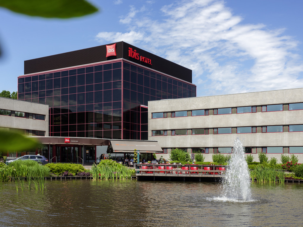 ibis Schiphol Amsterdam Airport - Image 2