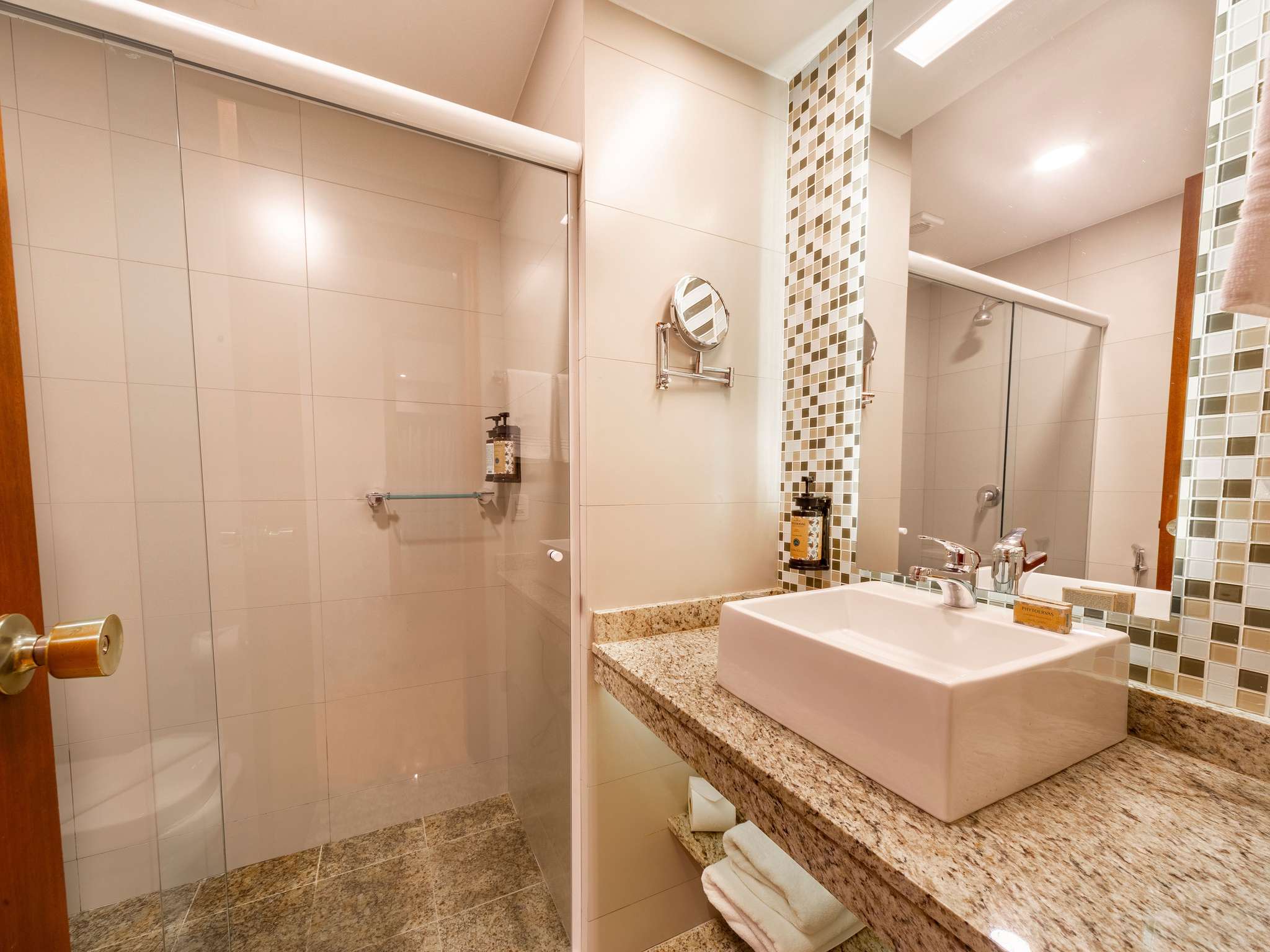 Foto - Mercure Curitiba Golden