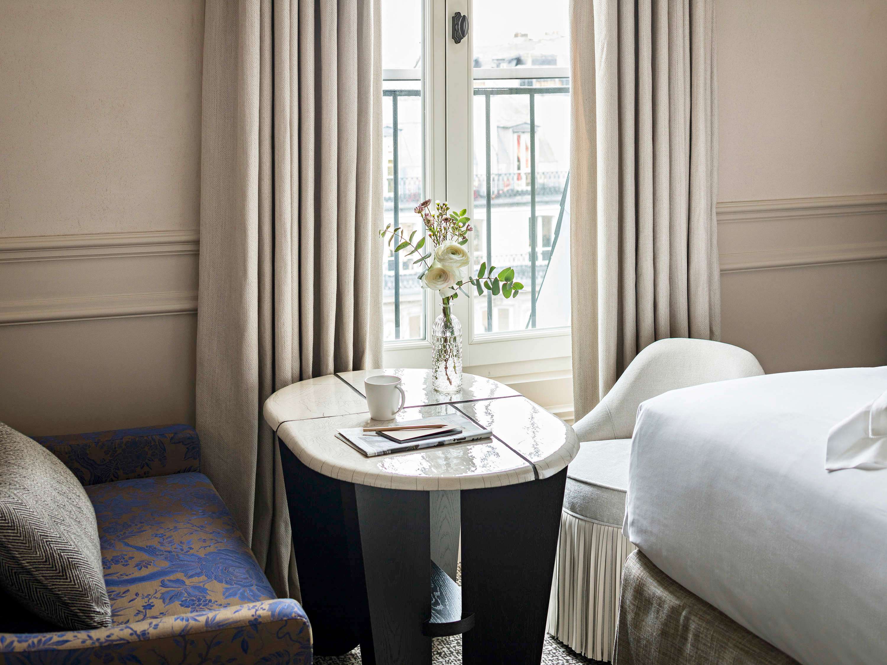 CHAMBRE SUPÉRIEURE, 1 Lit Queen Size, Vue Cour — photo 3