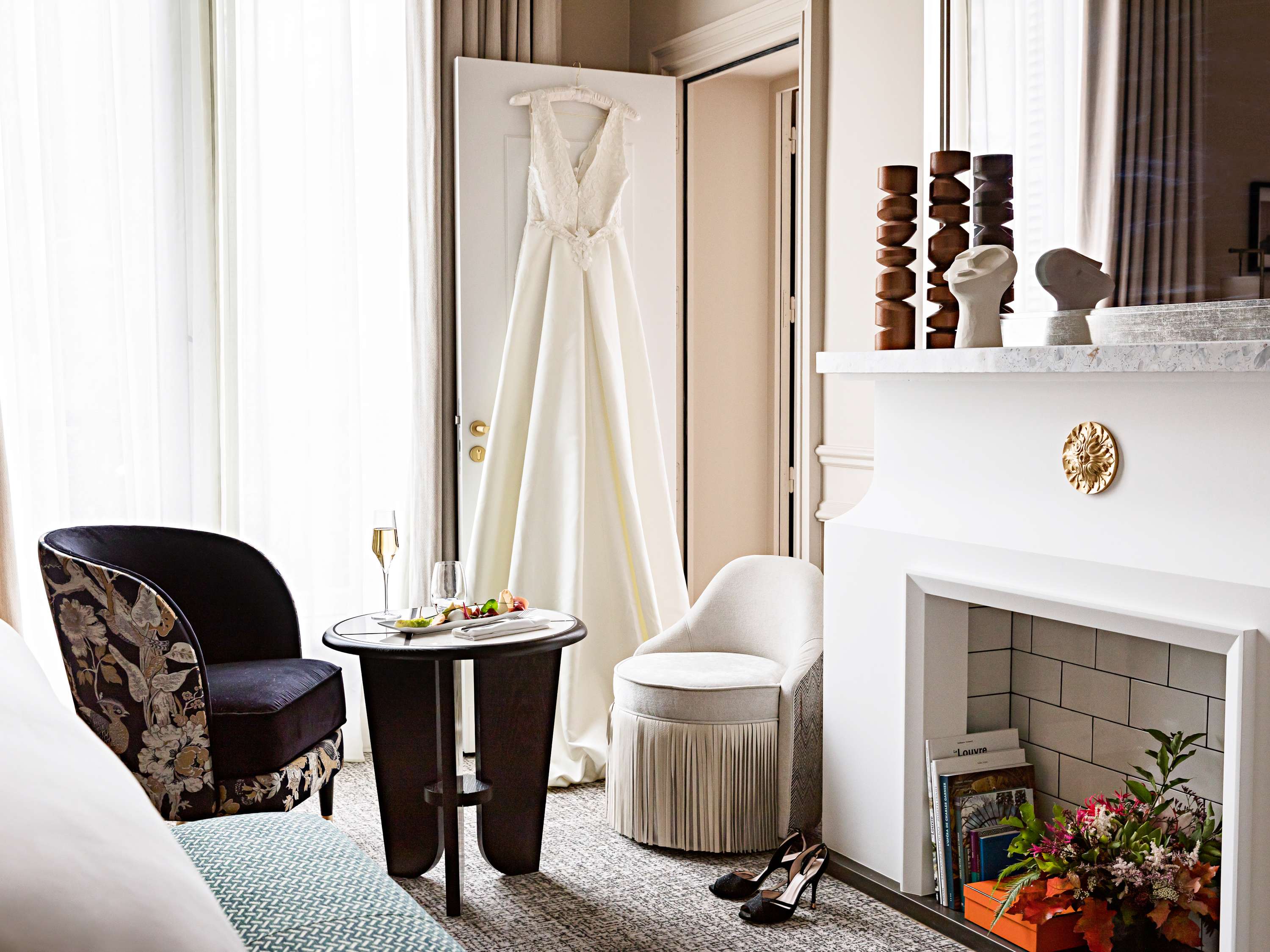 SUITE FAMILLE OPERA, 2 Chambres, 1 Lit King Size, 2 Lits Simples, Grand Salon Séparé — photo 1