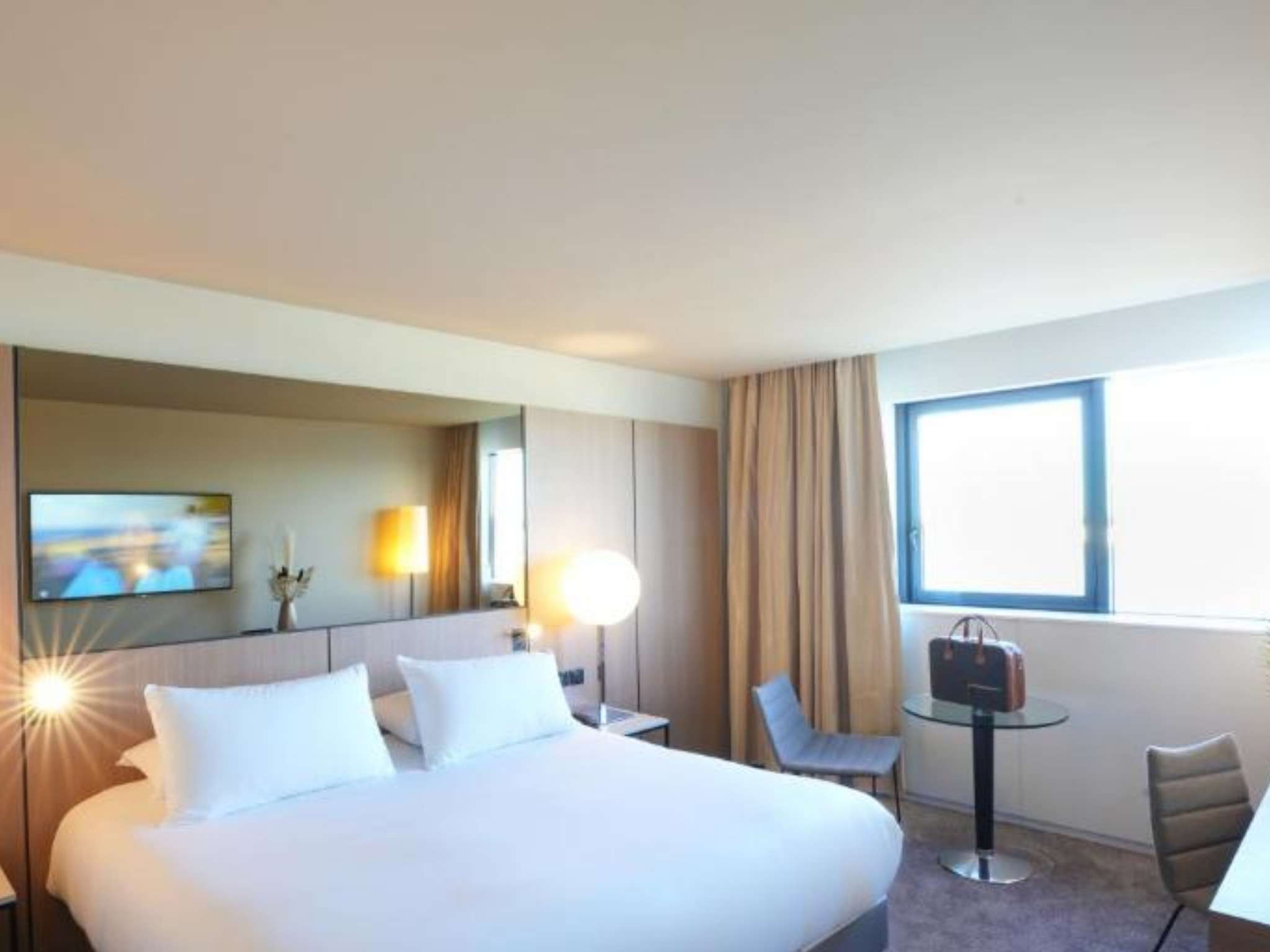 Photo - Pullman Bordeaux Lac