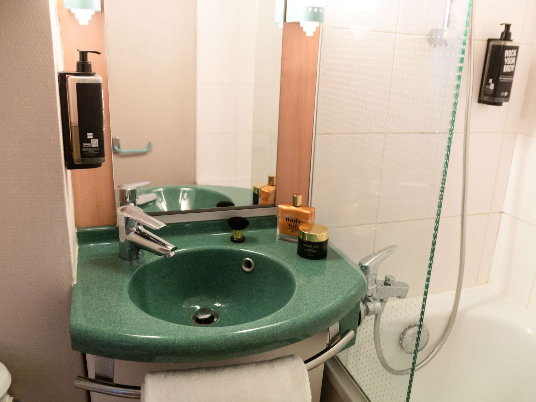 Foto - Hotel ibis Narbonne