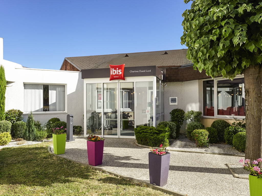 Photo - ibis Styles Chartres Métropole