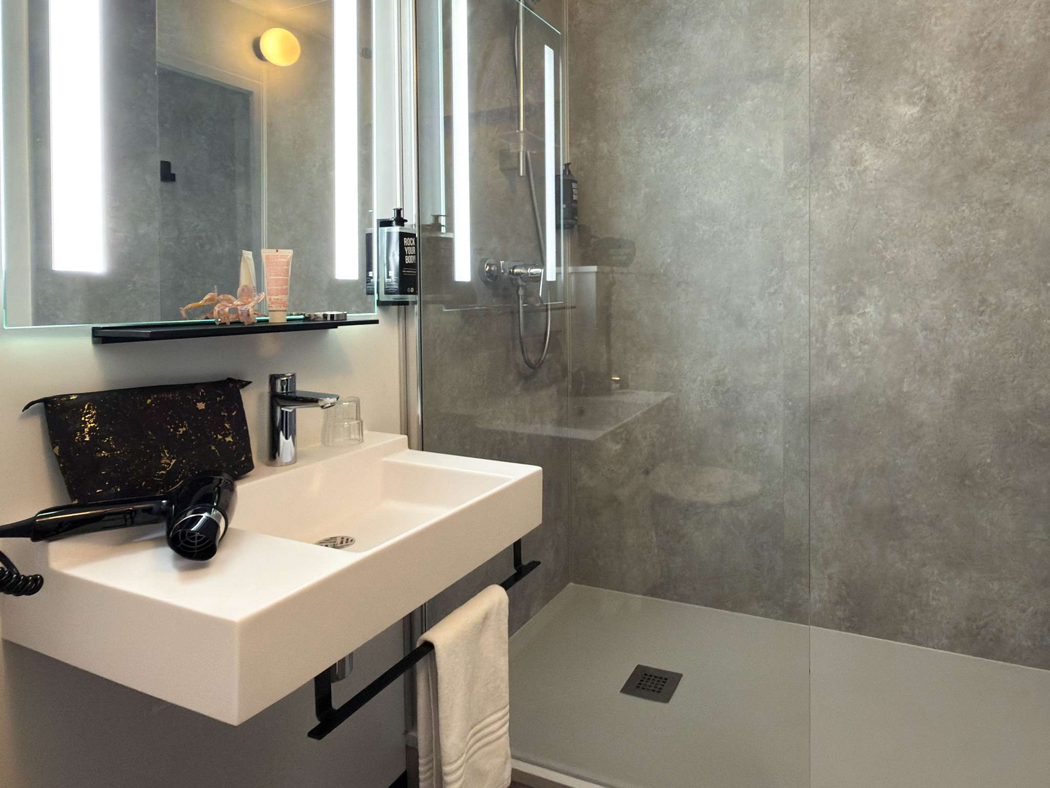 Photo - ibis Rennes Beaulieu