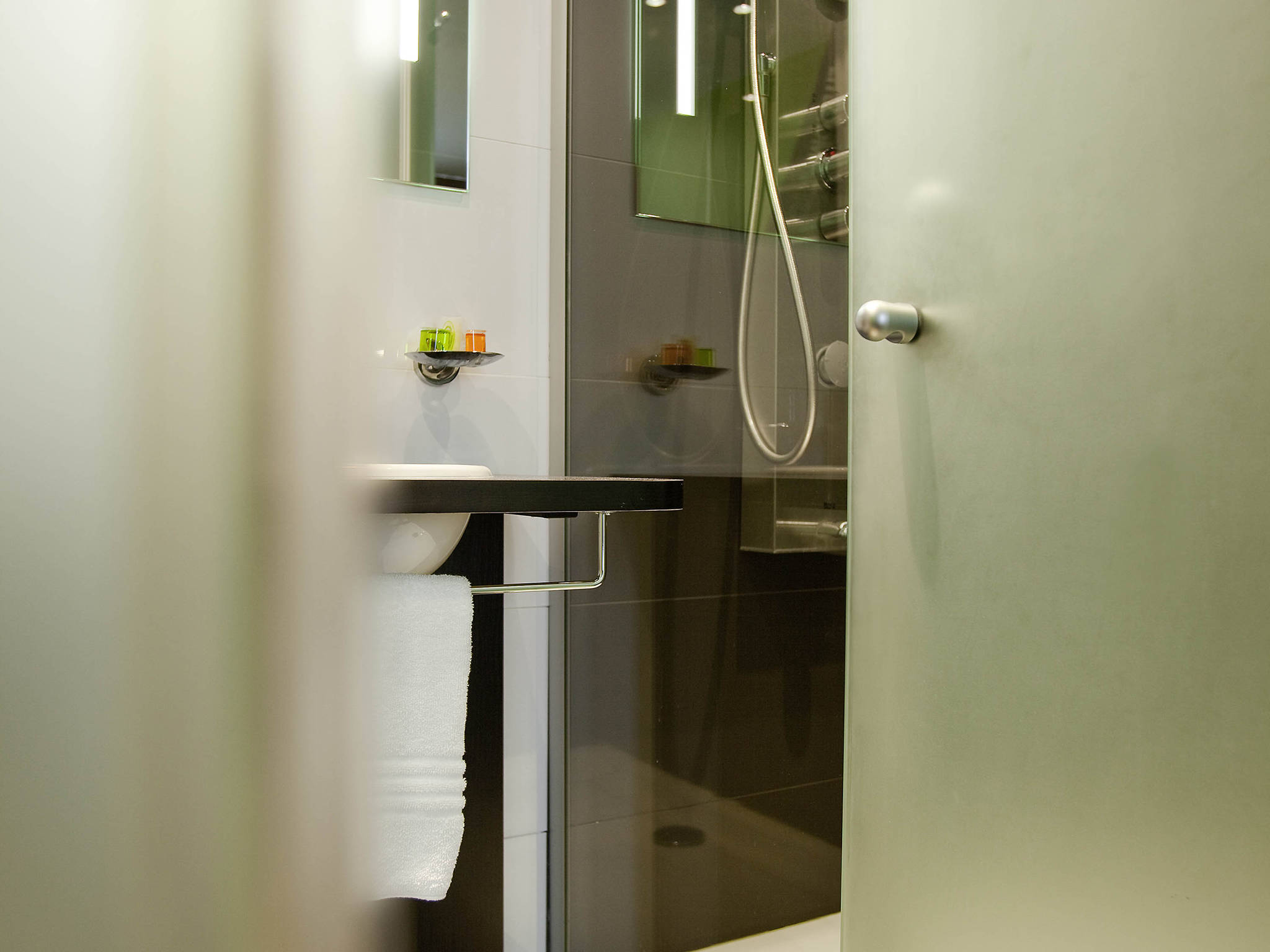 Foto - ibis Styles Rennes Centre Gare Nord