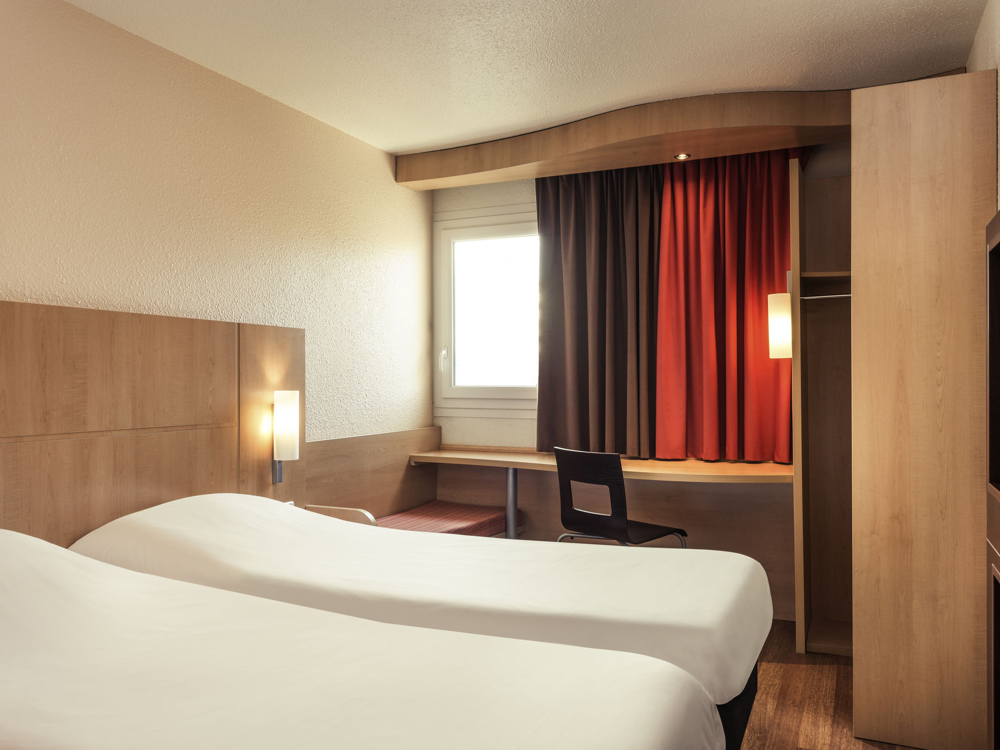 Foto - ibis Epinay sur Seine - Gennevilliers