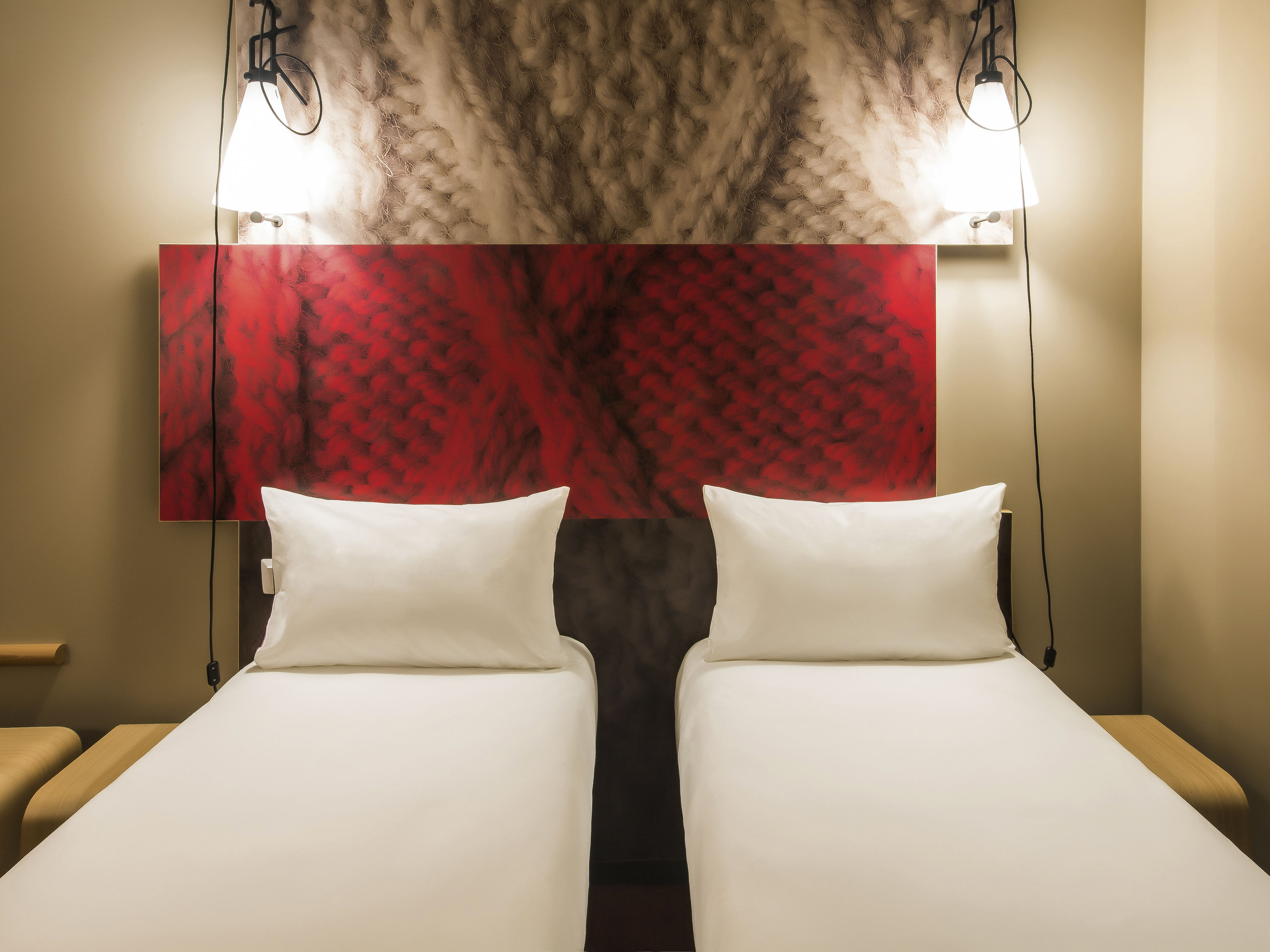 Cheap Hotel Köln am Dom ibis Accor ALL