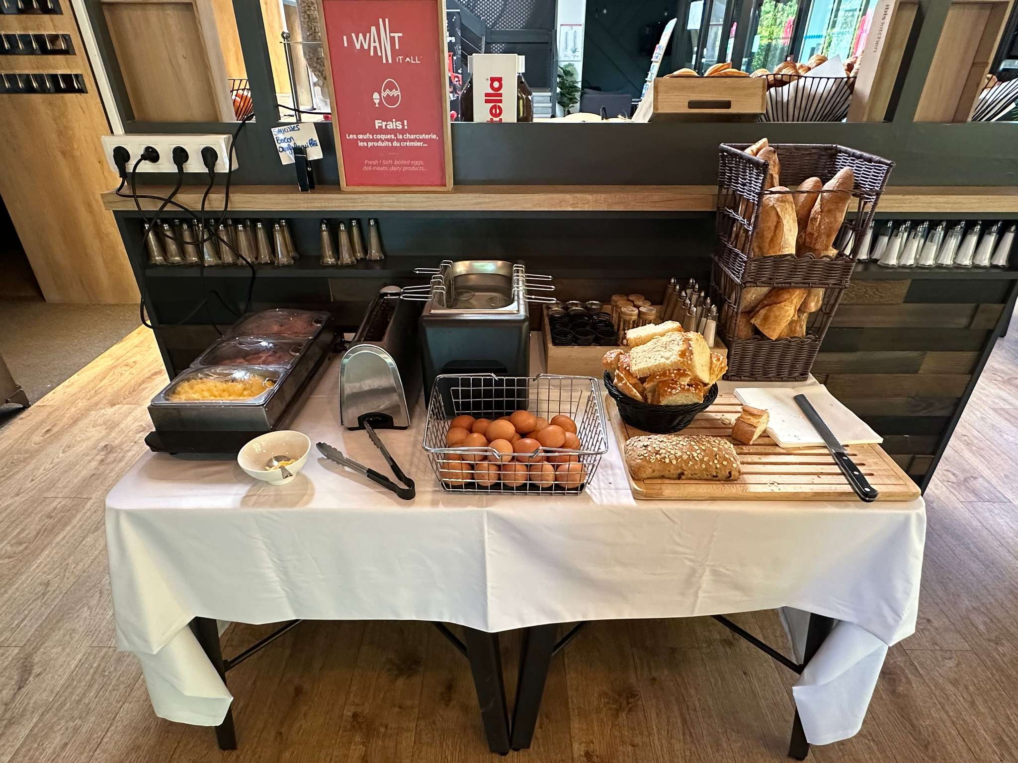 Photo - ibis Abbeville