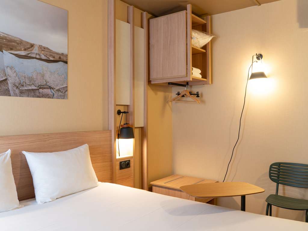 ibis Styles Rouen Parc expo zenith - Image 2