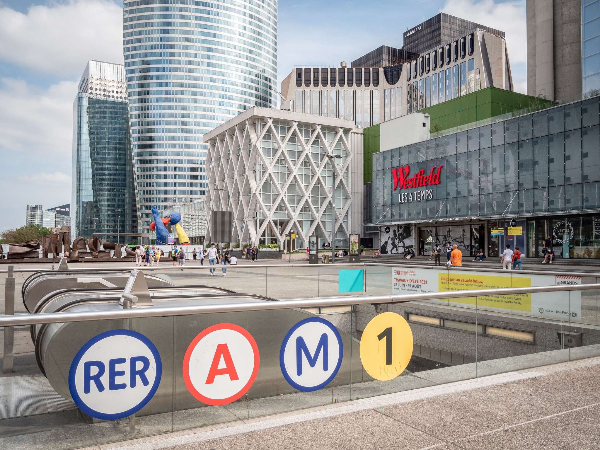 Foto - Novotel Paris La Defense Esplanade