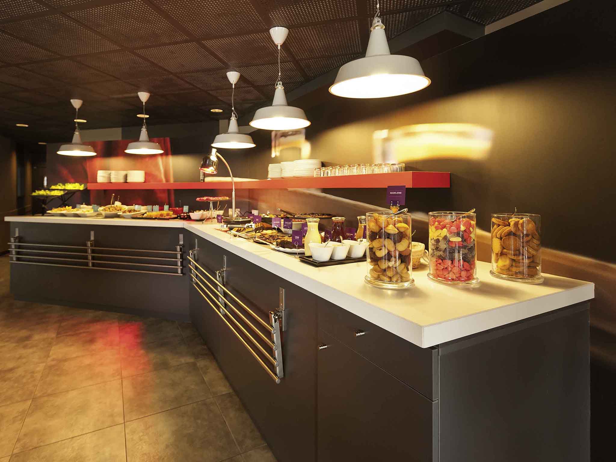 Foto - Ibis Évry-Courcouronnes