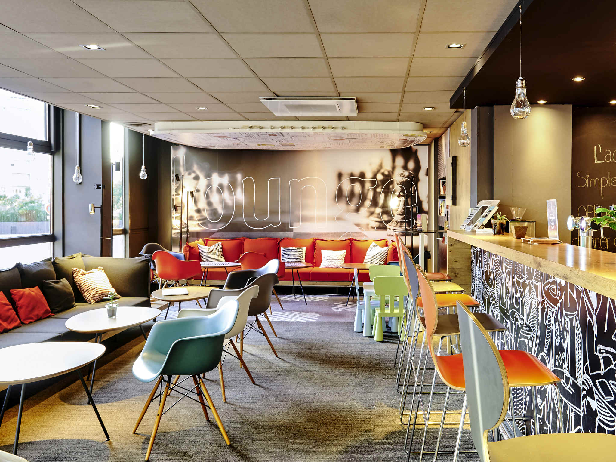 Photo - ibis Lyon Gerland Musée des Confluences