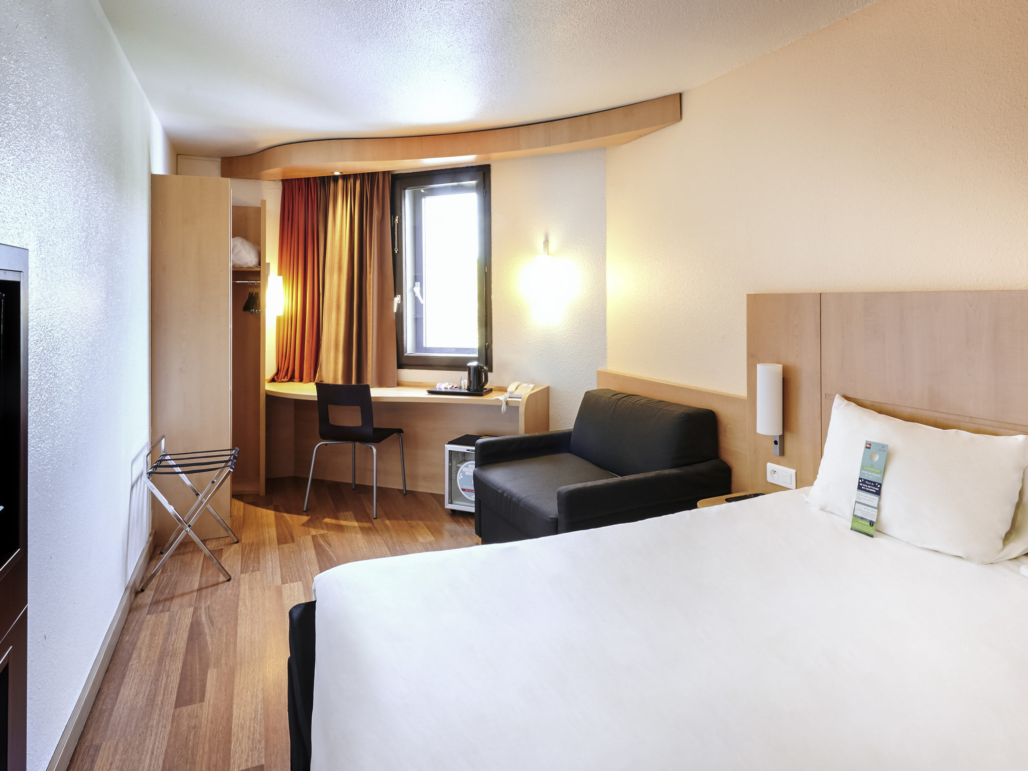 Photo - ibis Lyon Gerland Musée des Confluences