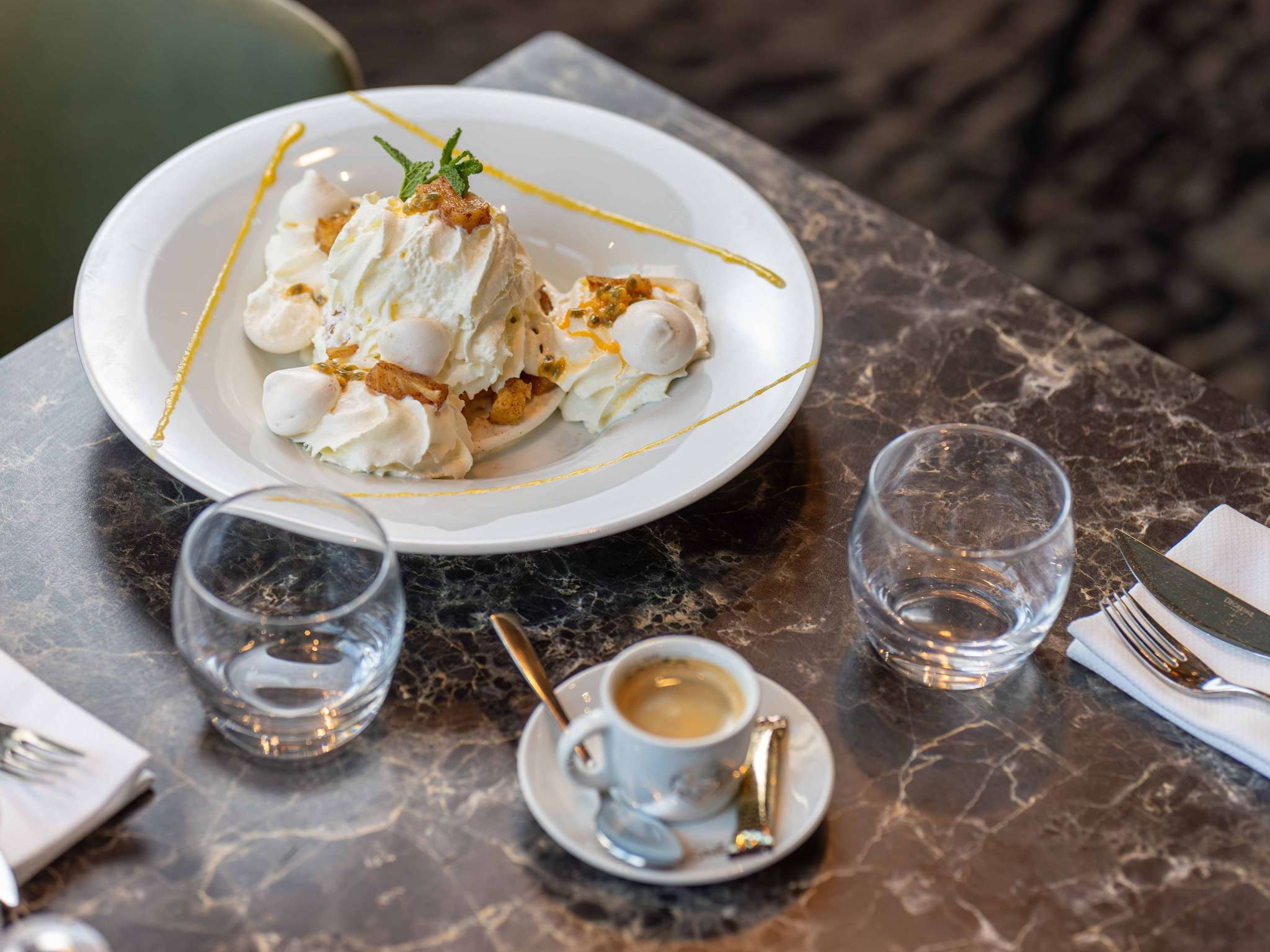 Photo - ibis Lyon Gerland Musée des Confluences