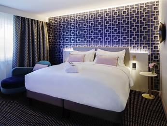 Suite 1