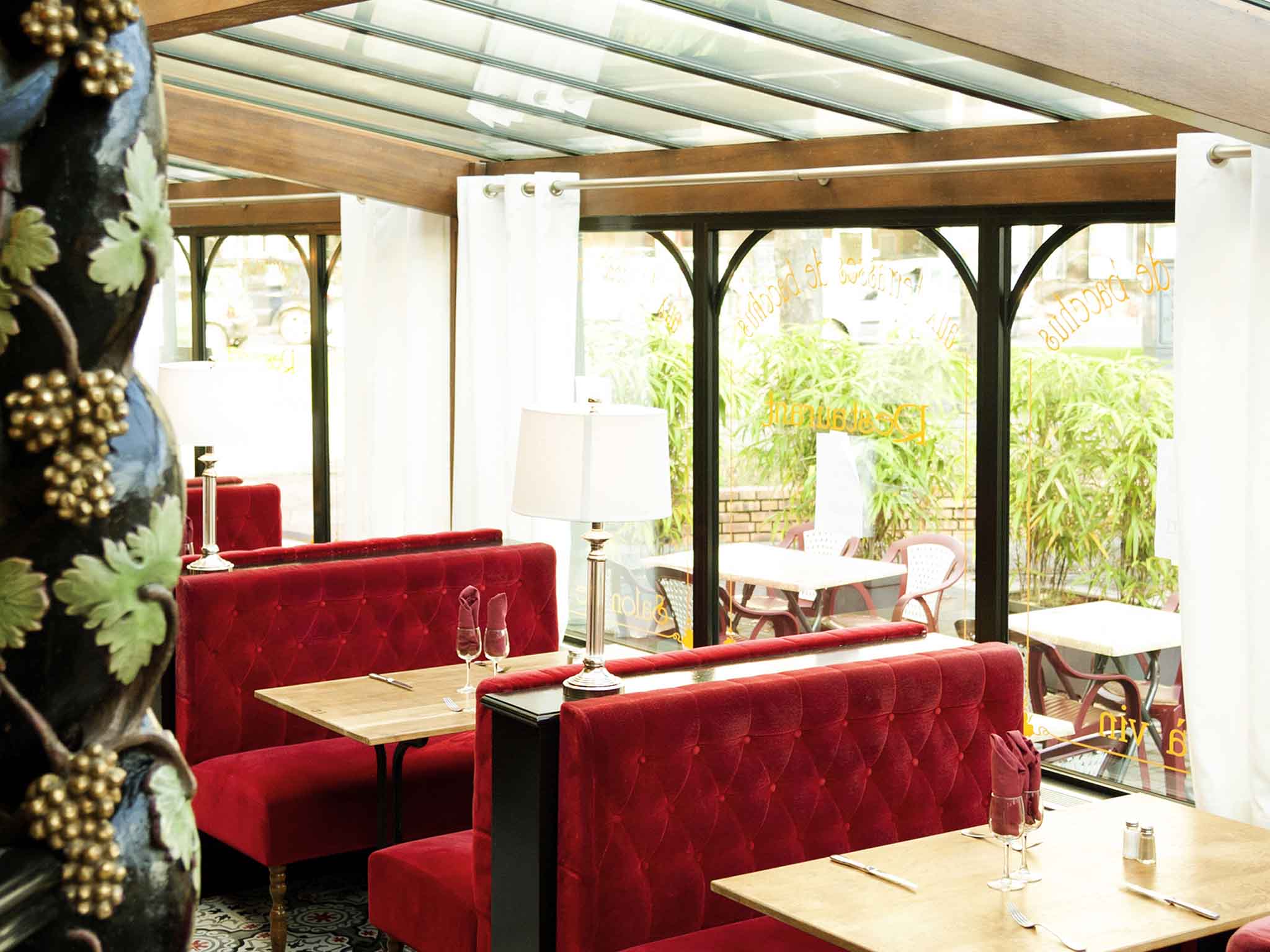 Photo - Ibis Saint Étienne - La Terrasse