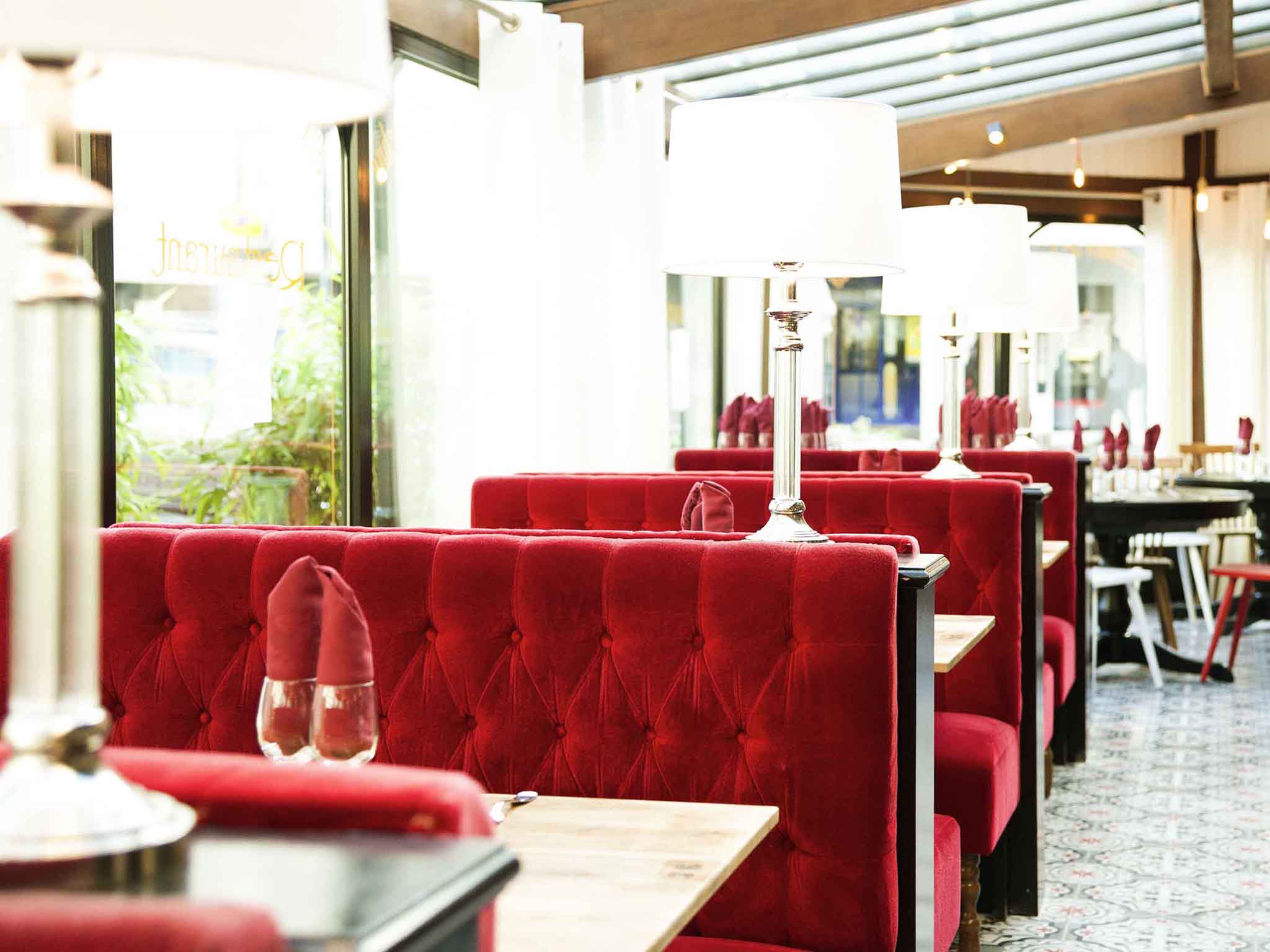 Photo - Ibis Saint Étienne - La Terrasse