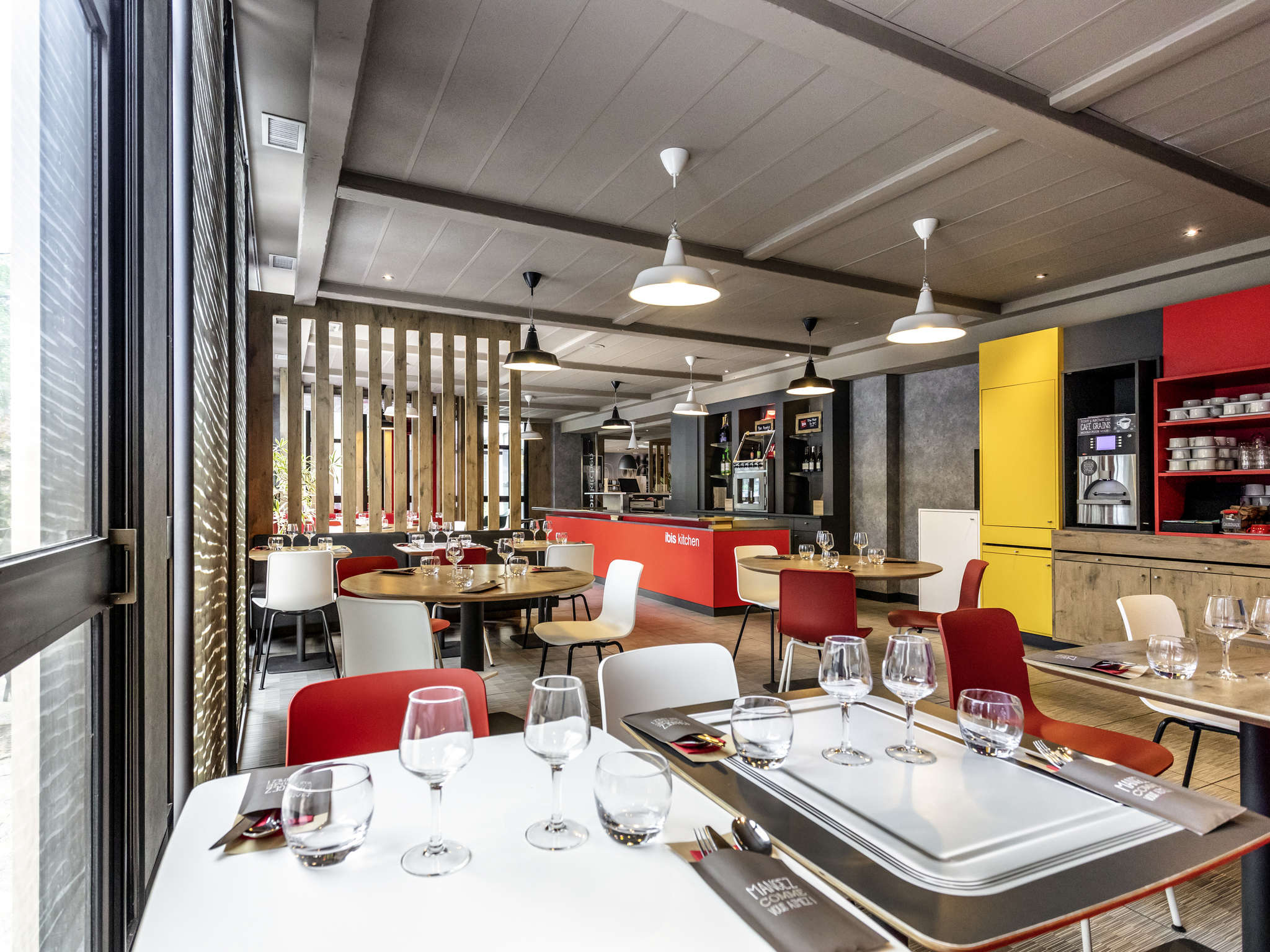 Foto - Ibis Bourges Centre, Hôtel Restaurant