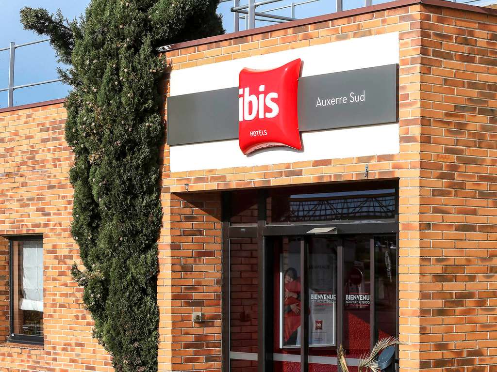 ibis Auxerre South