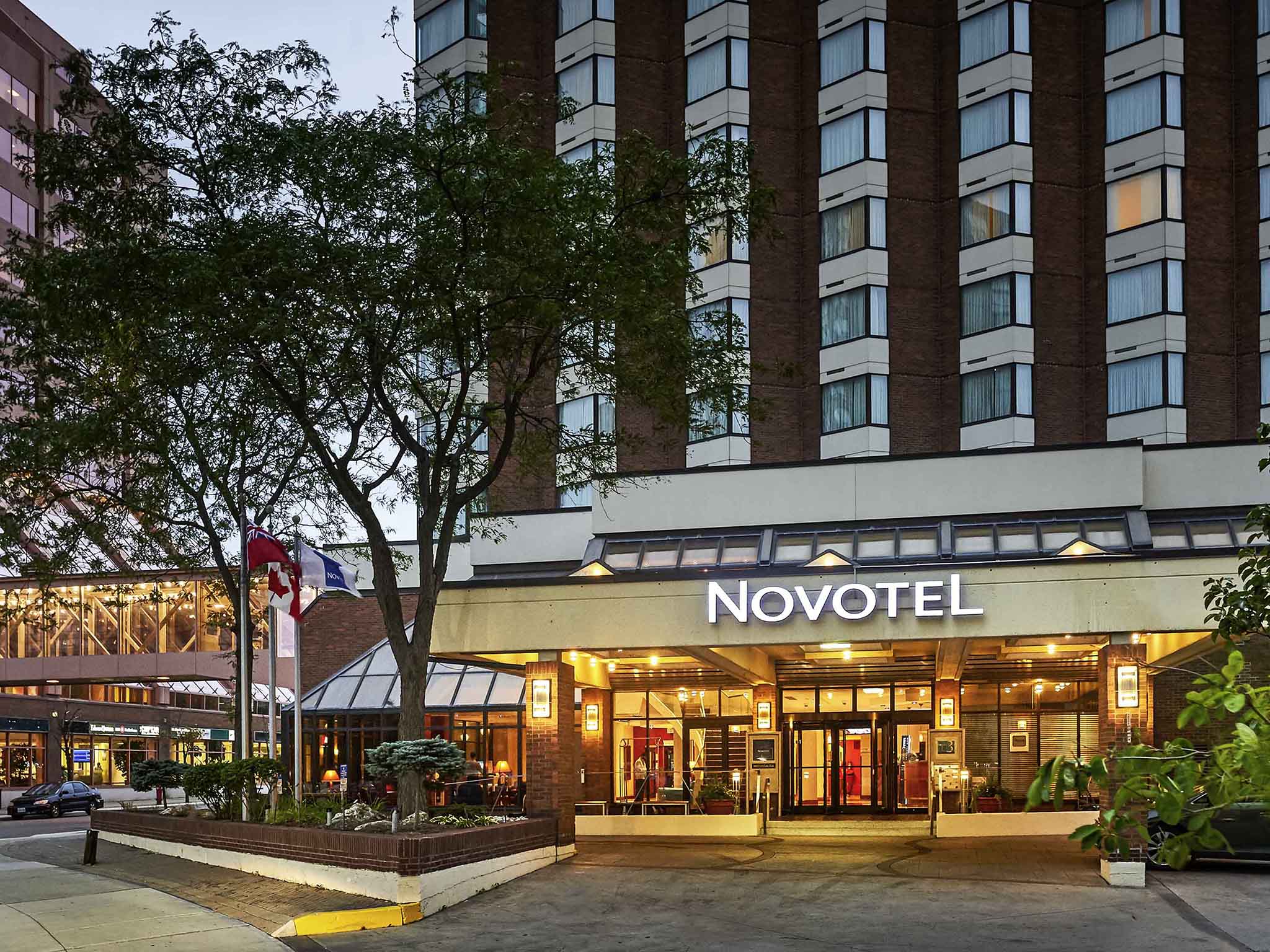 Hotel in Mississauga  Novotel Toronto Mississauga Centre