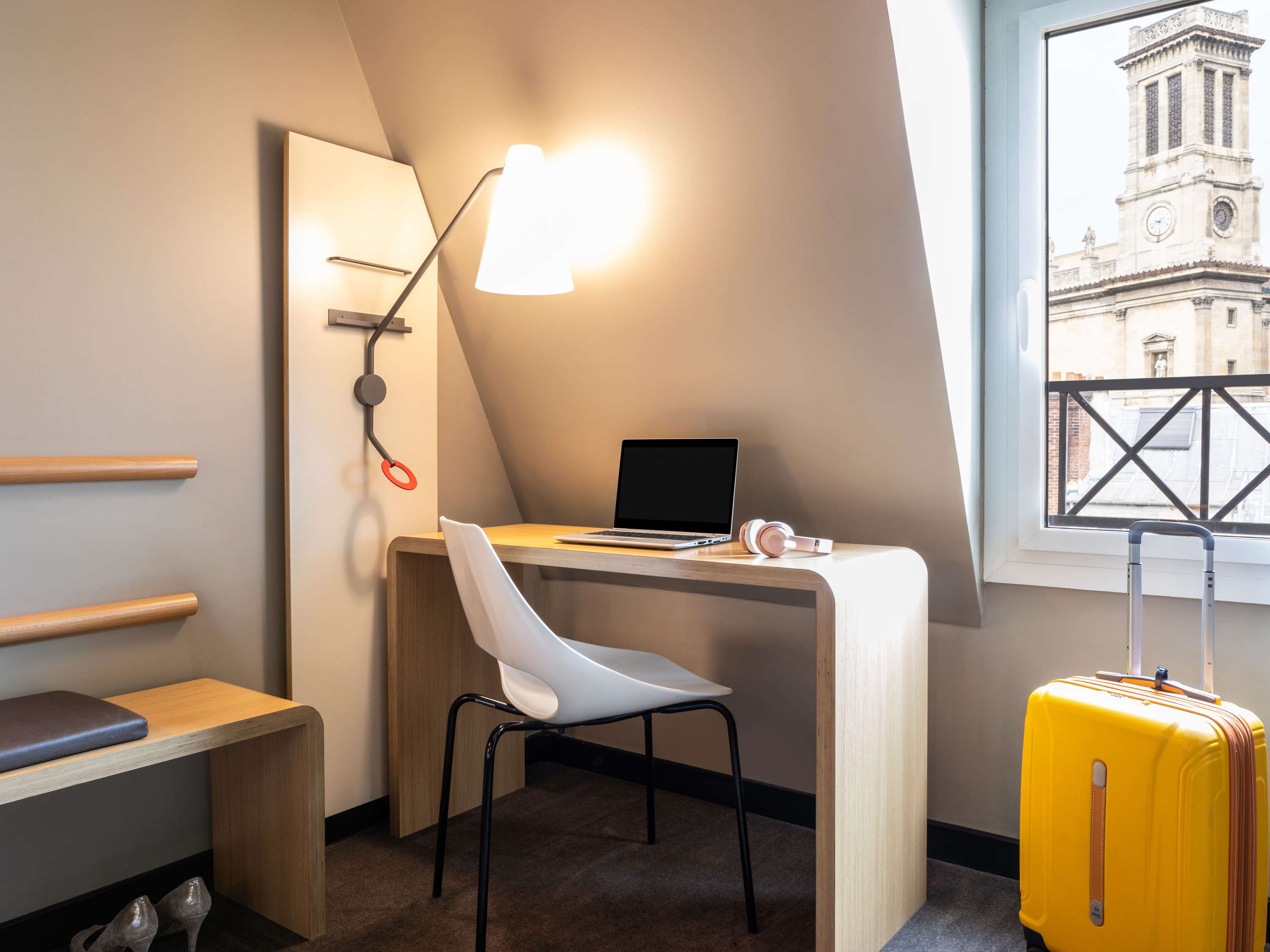 ibis Paris Gare du Nord La Fayette 10ème — 12/30