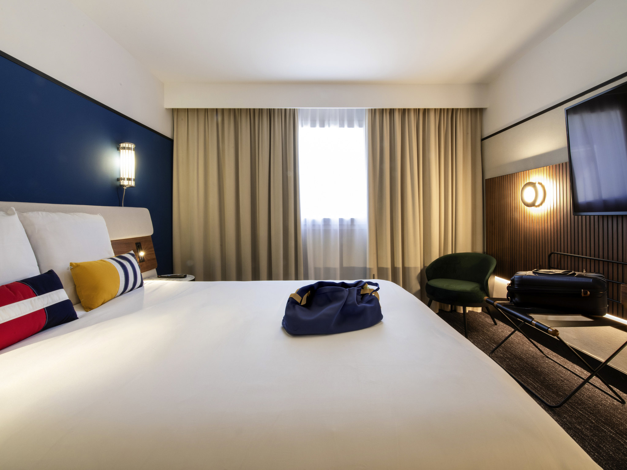 Hotel CAEN Mercure Caen Centre Port Plaisance Hotel