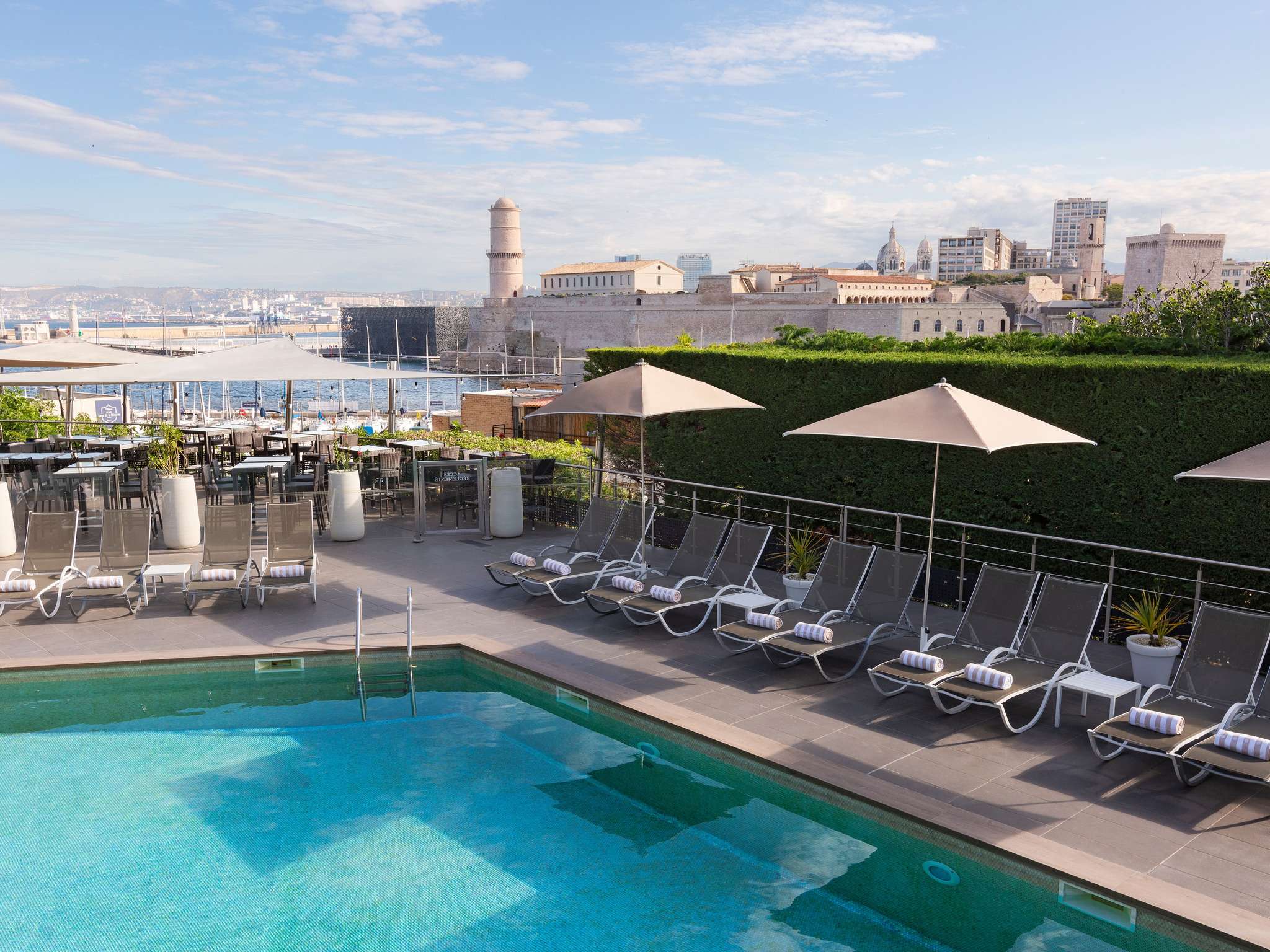 Hôtel-à-MARSEILLE---Novotel-Marseille-Vieux-Port