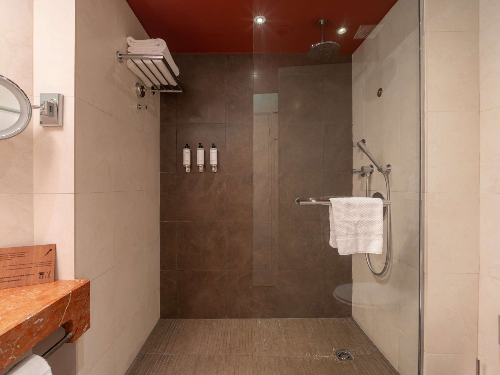 Photo - Nest Hotel Paris la Défense - MGallery Collection