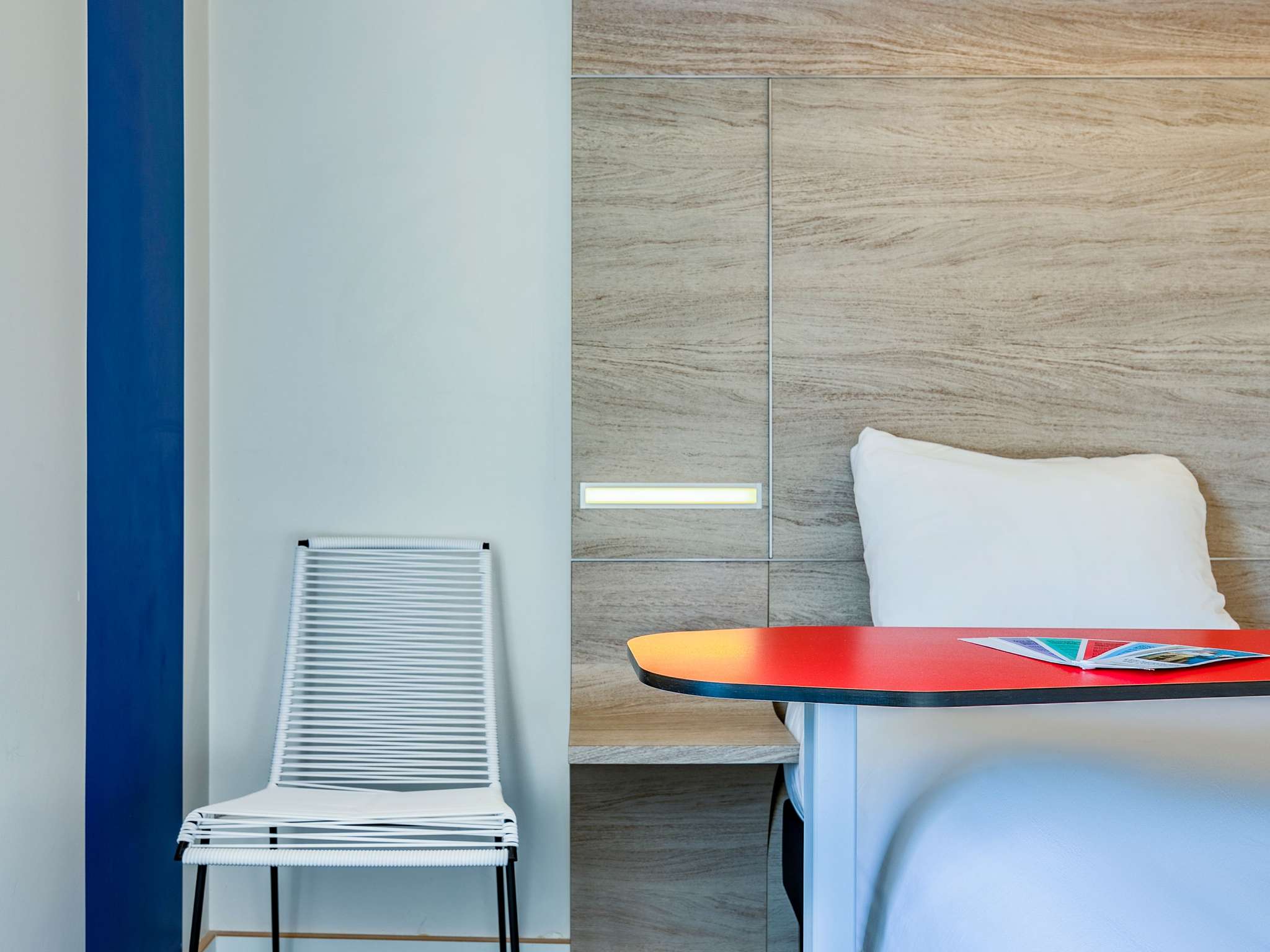 Photo - ibis Styles La Rochelle Centre Vieux Port