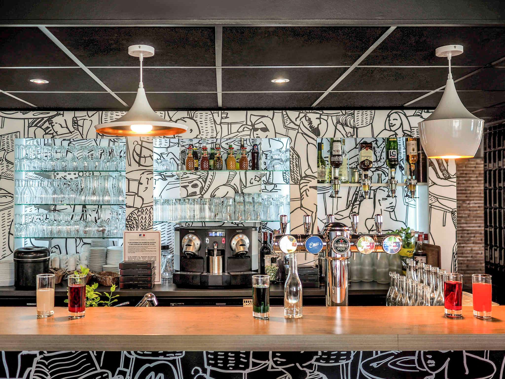 Foto - ibis Orange Centre Echangeur A7 A9