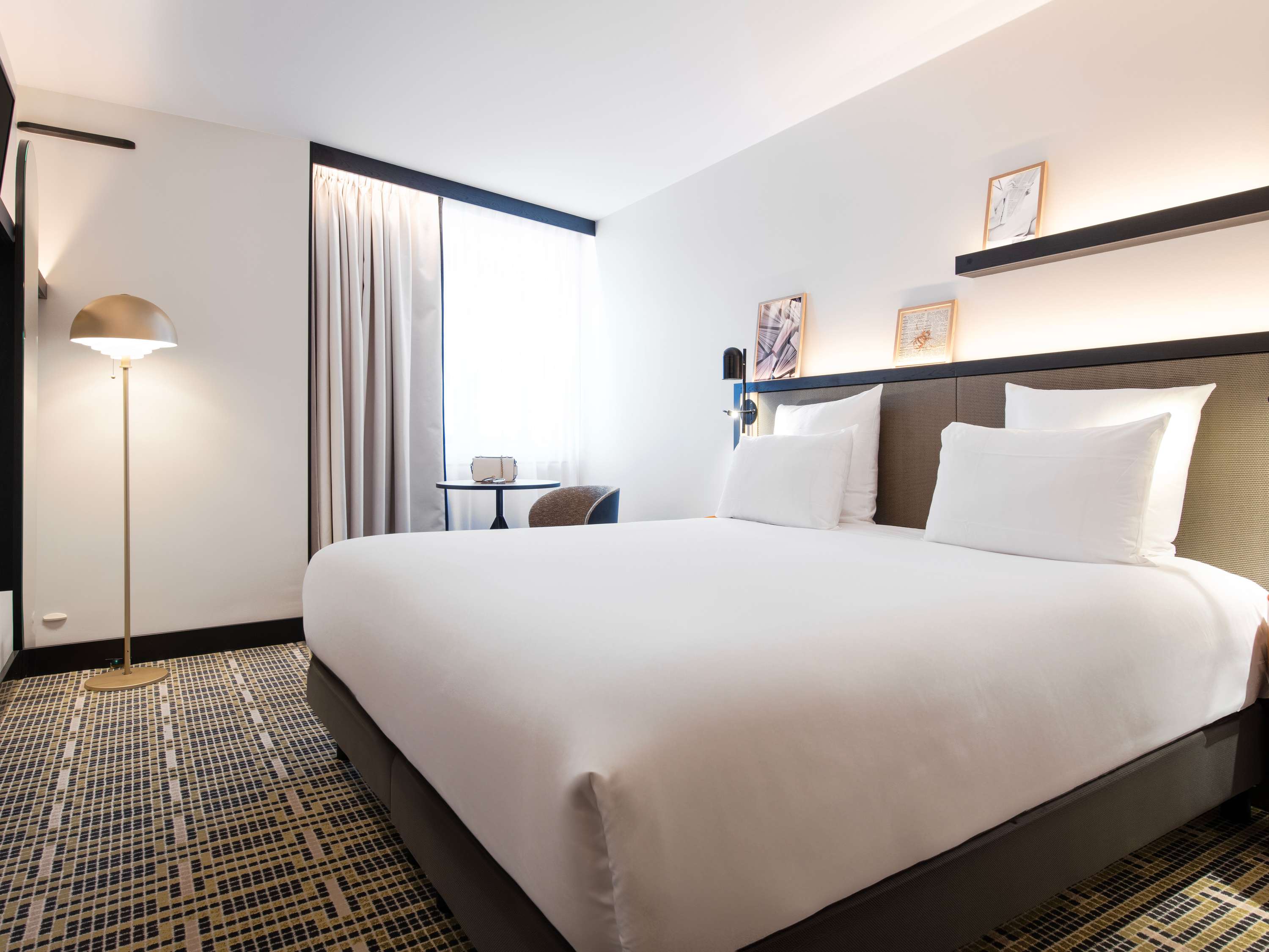 Chambre classique avec un lit double — photo 4
