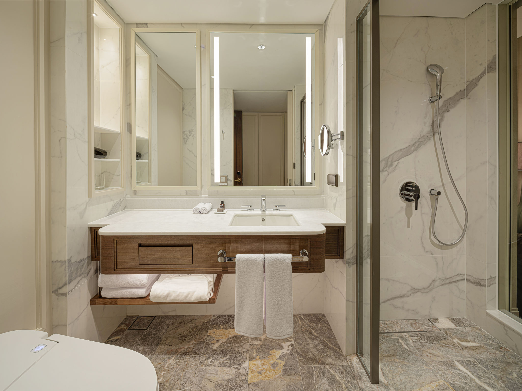 Photo - The Ambassador Seoul - A Pullman Hotel