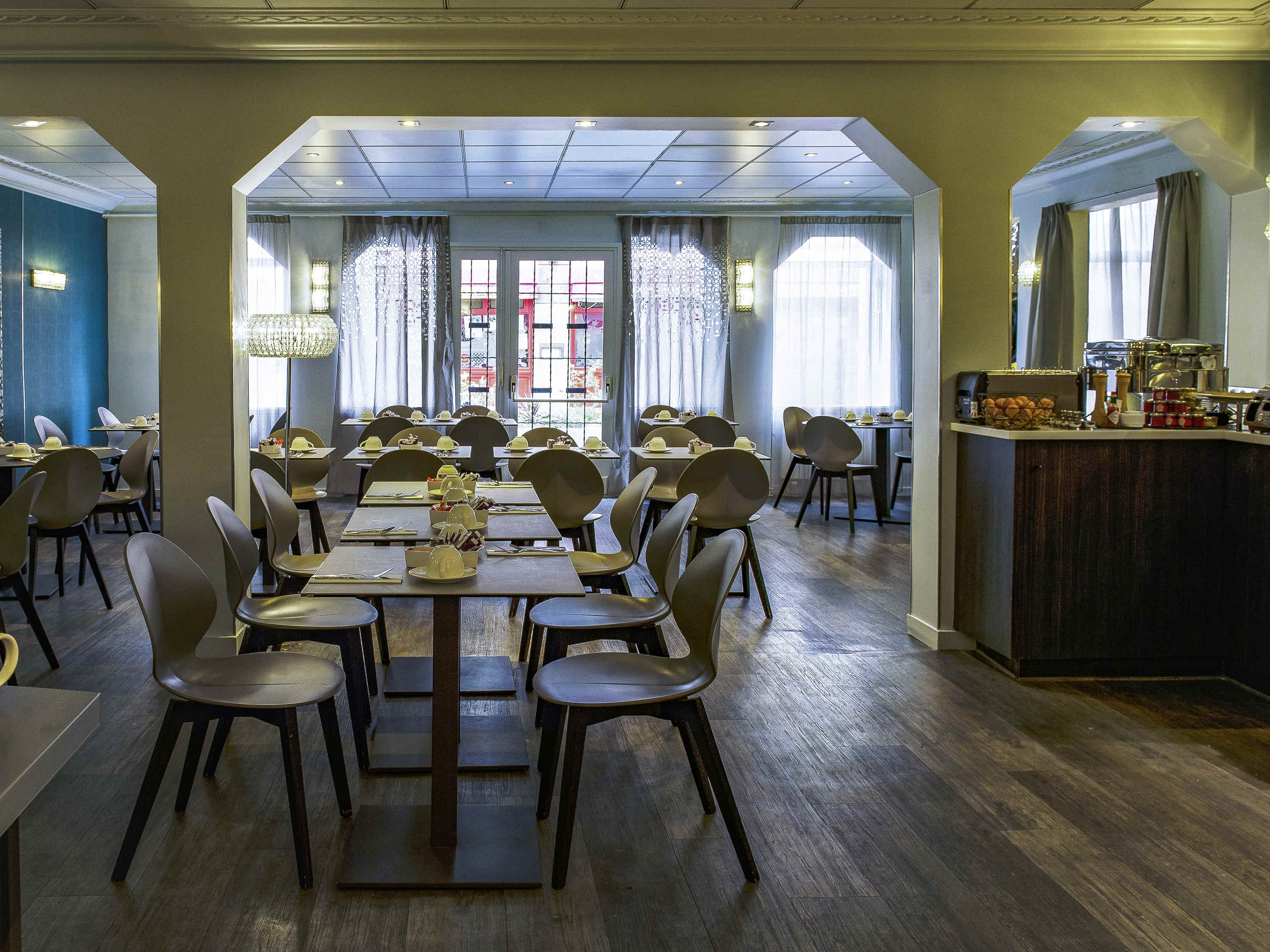 Hôtel Mercure Paris Opéra Faubourg Montmartre — 16/30