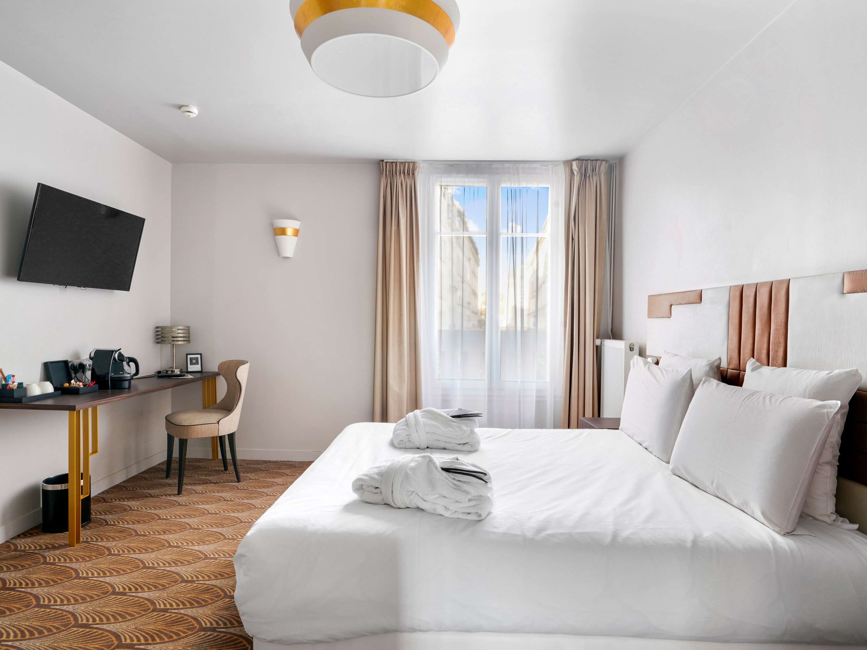 Hôtel Mercure Paris Opéra Faubourg Montmartre — 9/30