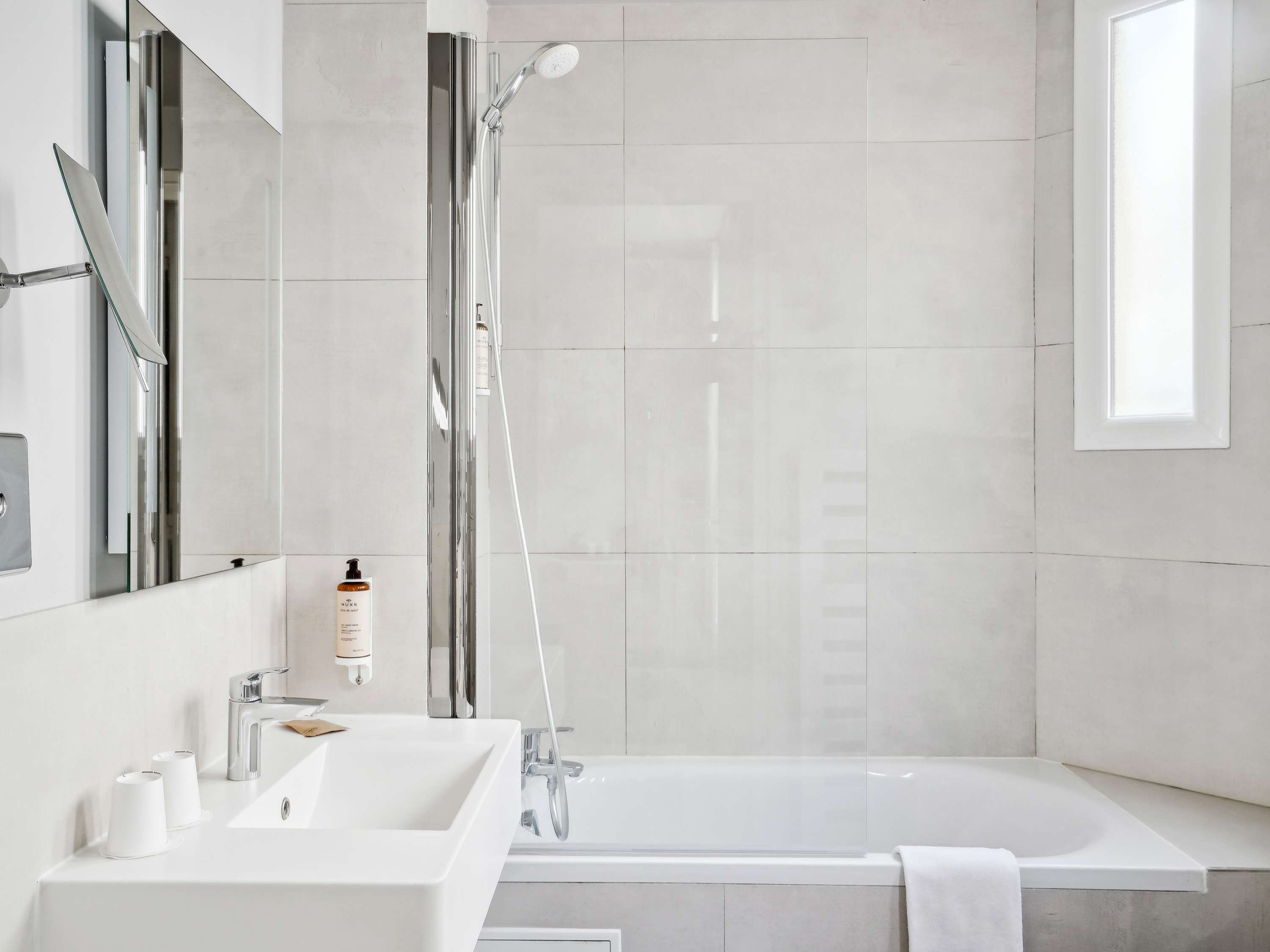 Hôtel Mercure Paris Opéra Faubourg Montmartre — 13/30