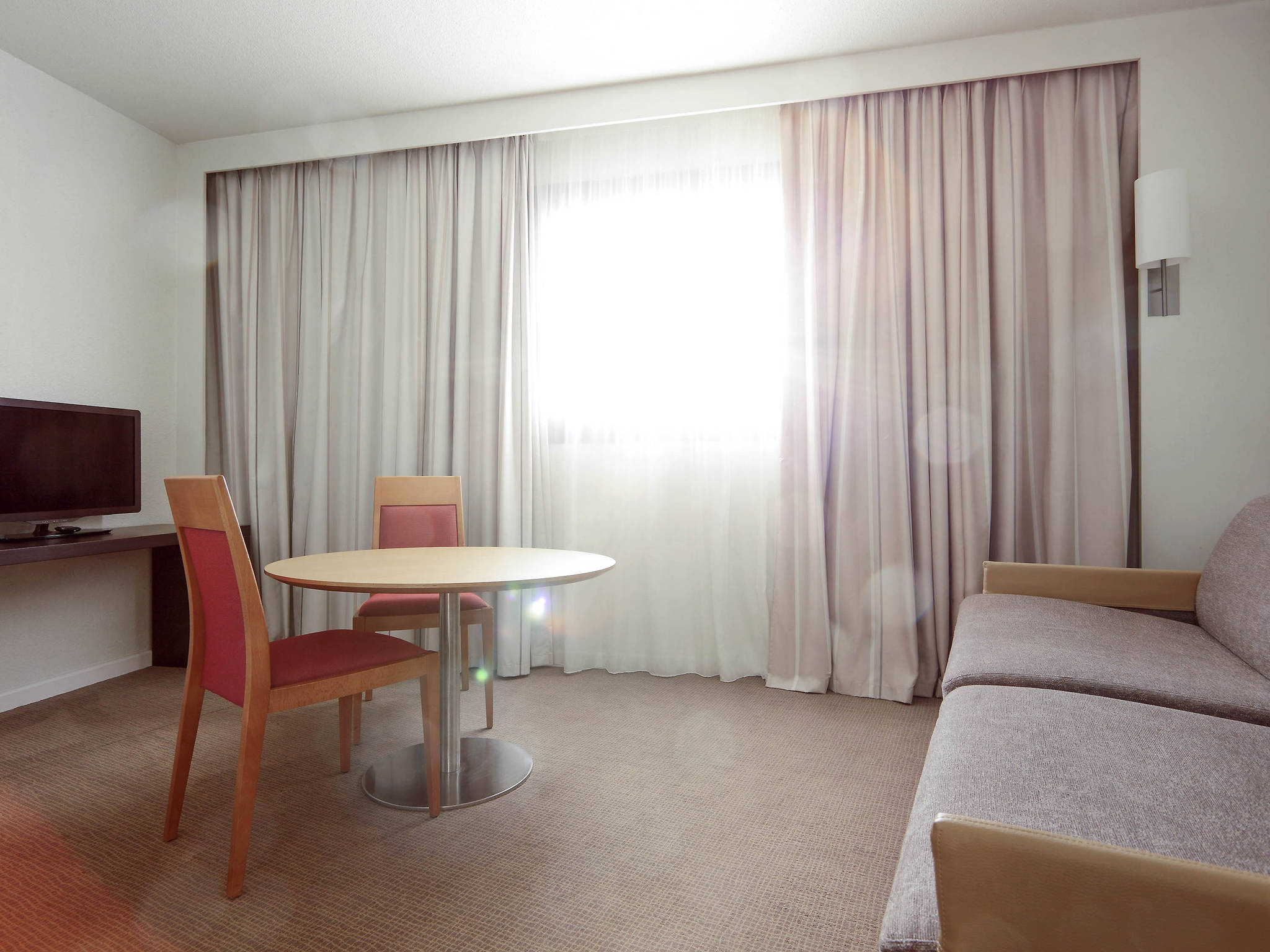 Foto - Novotel Atria Nimes Centre