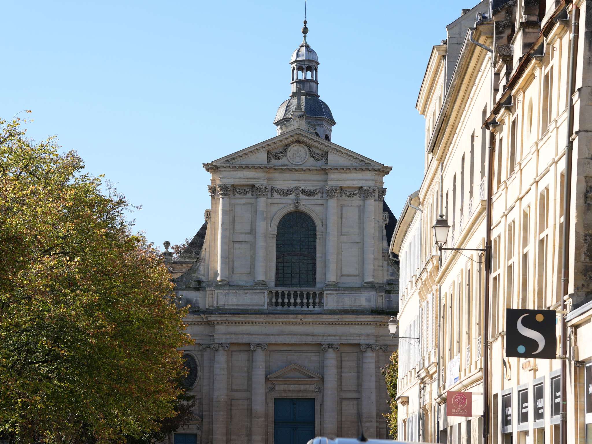 Foto - ibis Styles Caen Centre Historique