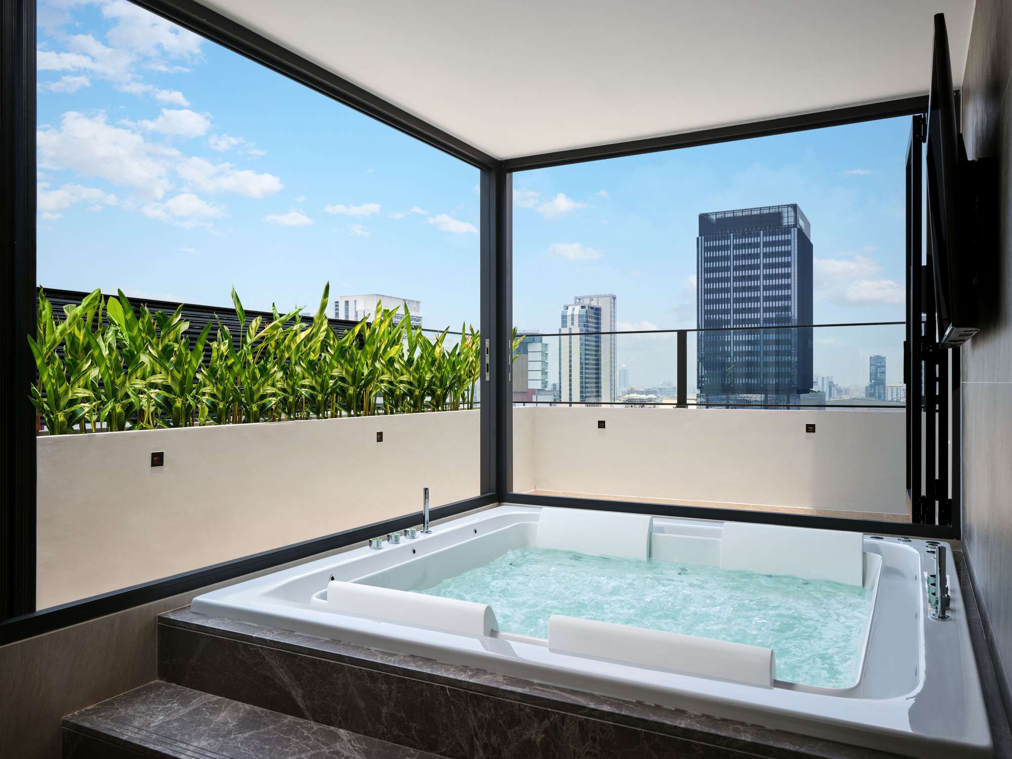 Photo - Novotel Bangkok on Siam Square