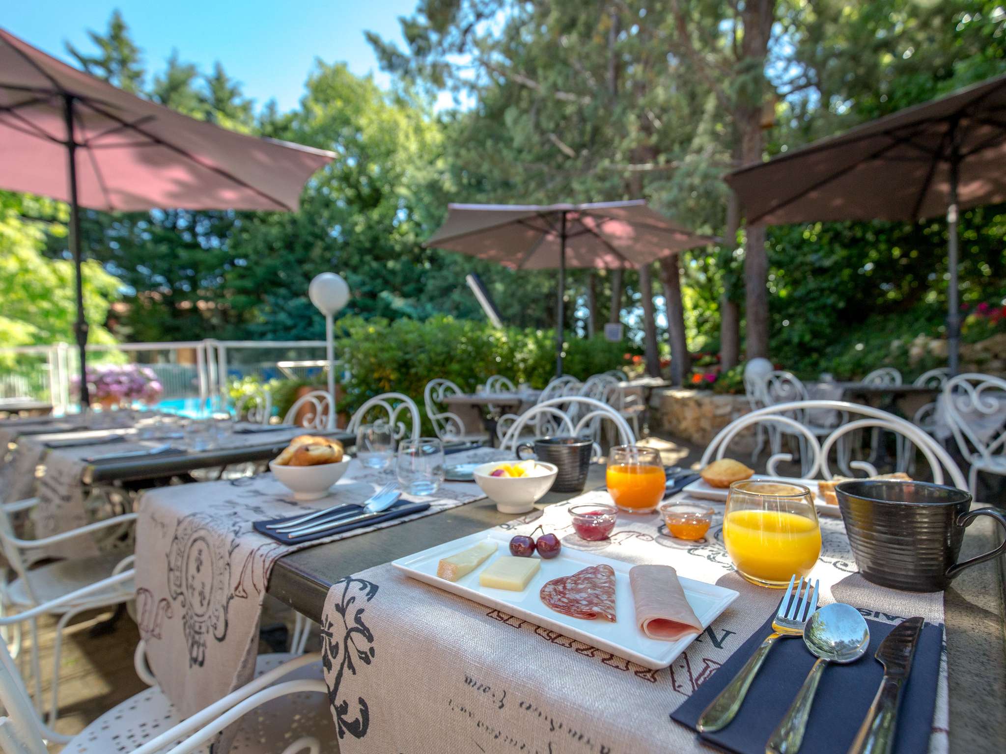 Foto - ibis Brignoles Provence Verte