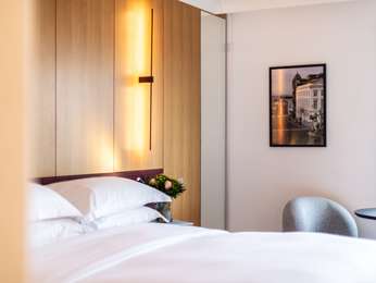 Superior Room with king-size bed – city view, photo 1