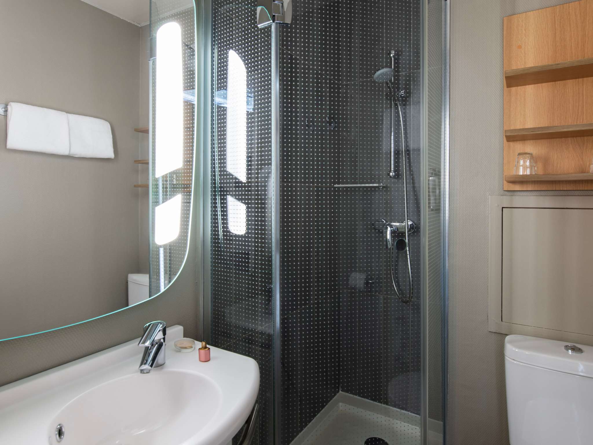 Photo - ibis Saint Malo Plage