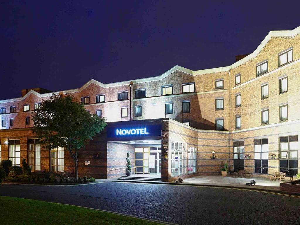 Novotel Newcastle Airport - Image 1